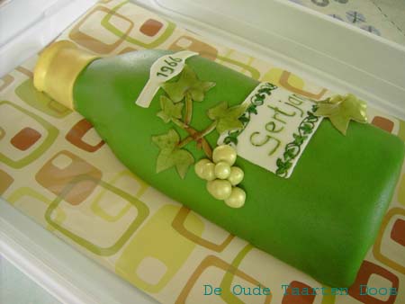 023_20090705 Wijnfles (2)