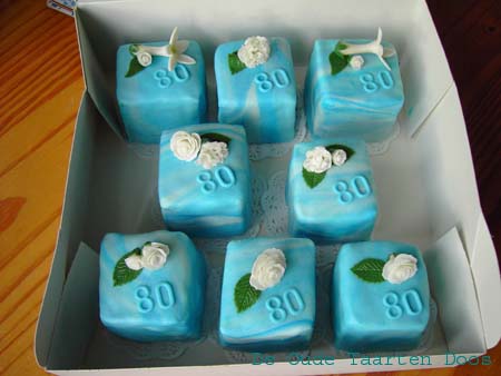 004_20091104 gebak 80jaar