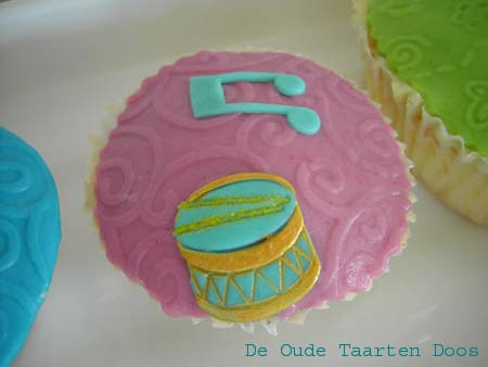 014_20090808 Cupcake muziek (1)